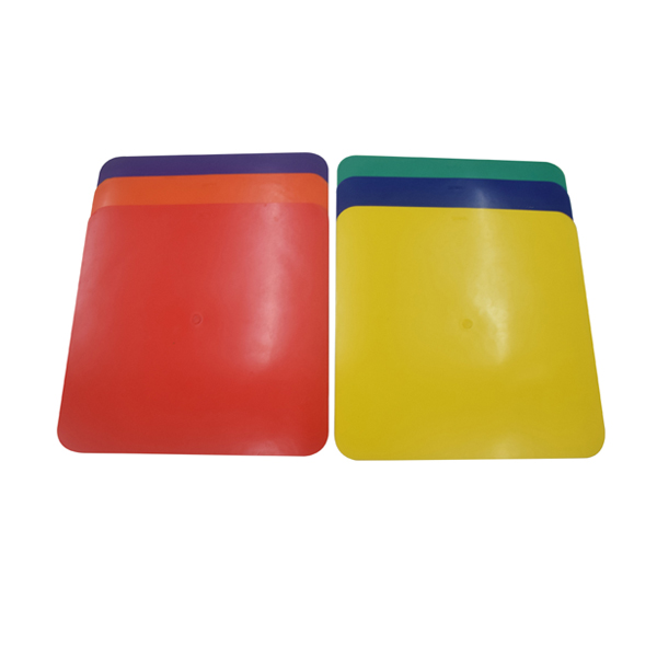 Marqueurs d'entraînement carrés plats de 9 et 14 pouces | Tapis de sol sportifs multi-tailles | Marqueurs d'agilité carrés à code couleur