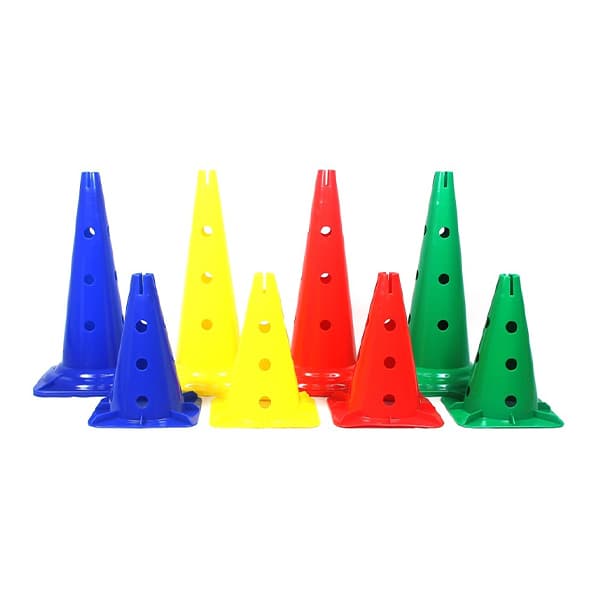 Cônes de marquage d'agilité multicolores en PE de 30 cm avec fente en croix et trous