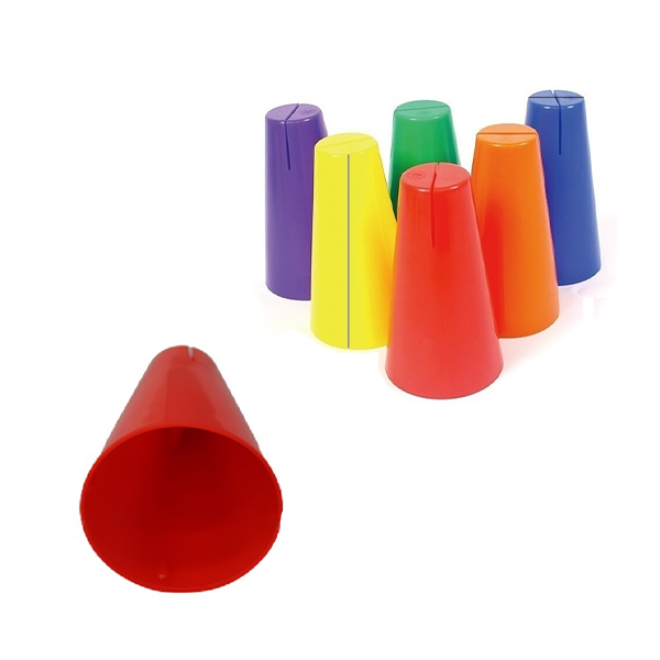 Cône d'entraînement multifonction de 15 cm avec fente pour tableau blanc intégrée – Indispensable pour le sport et la salle de classe